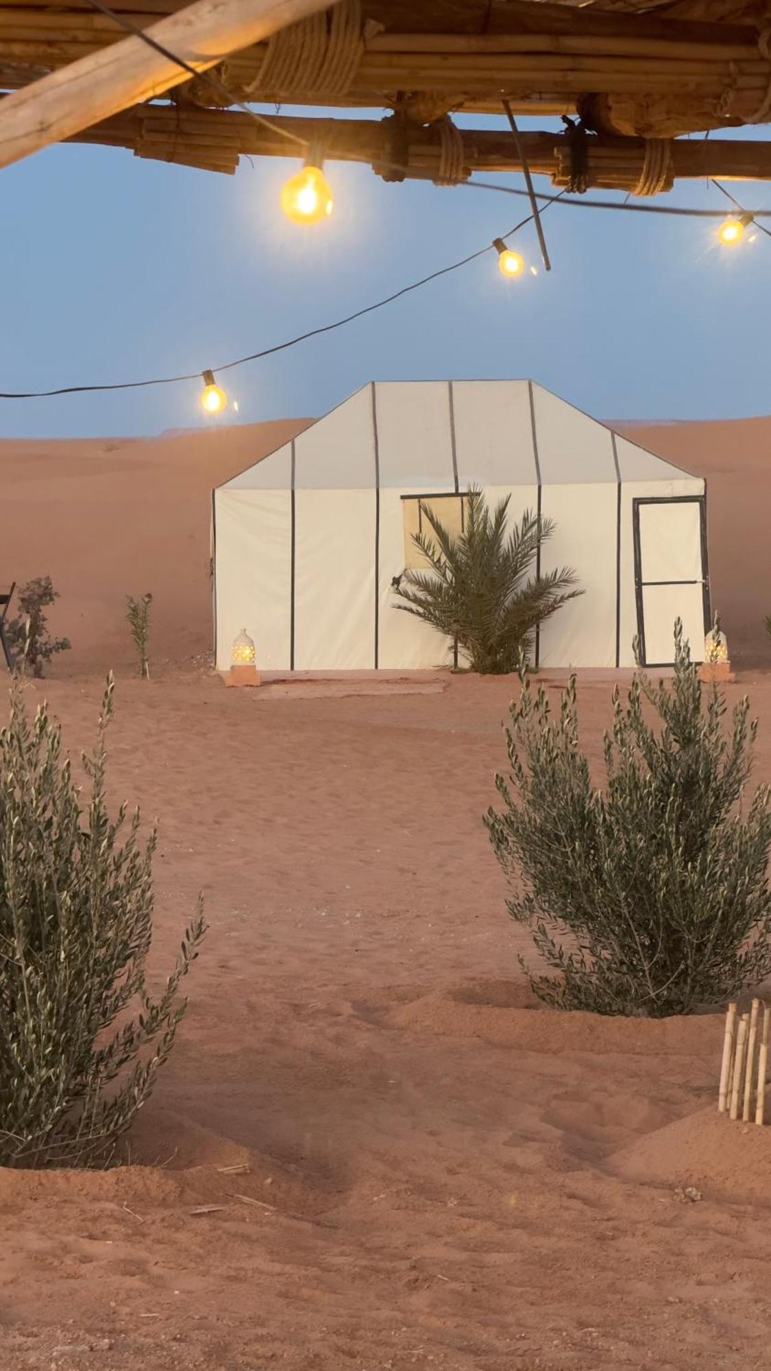 Hotel Royal Luxury Camp Merzouga Exterior foto