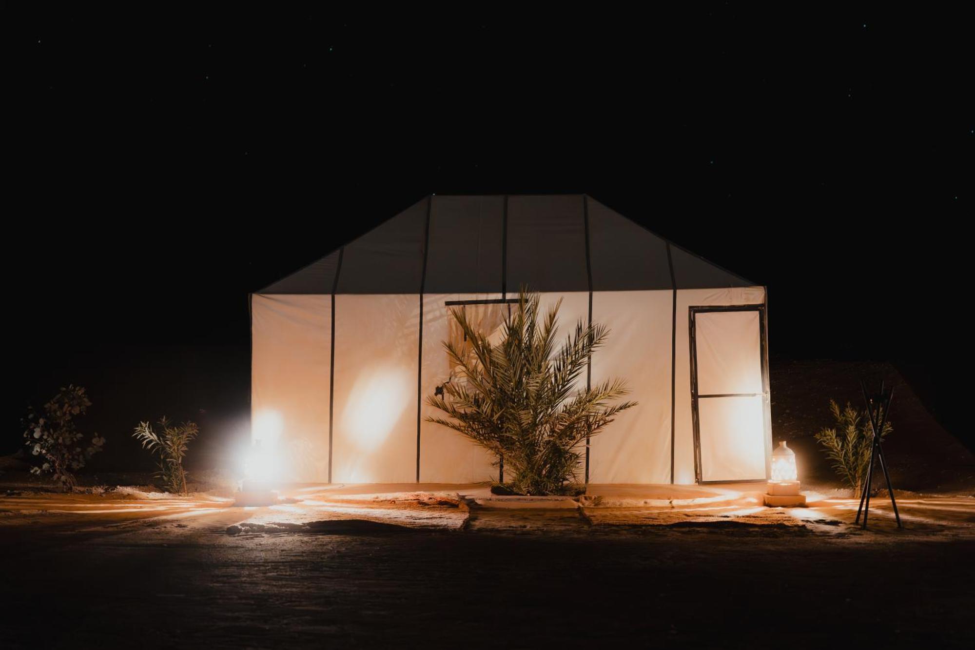 Hotel Royal Luxury Camp Merzouga Exterior foto